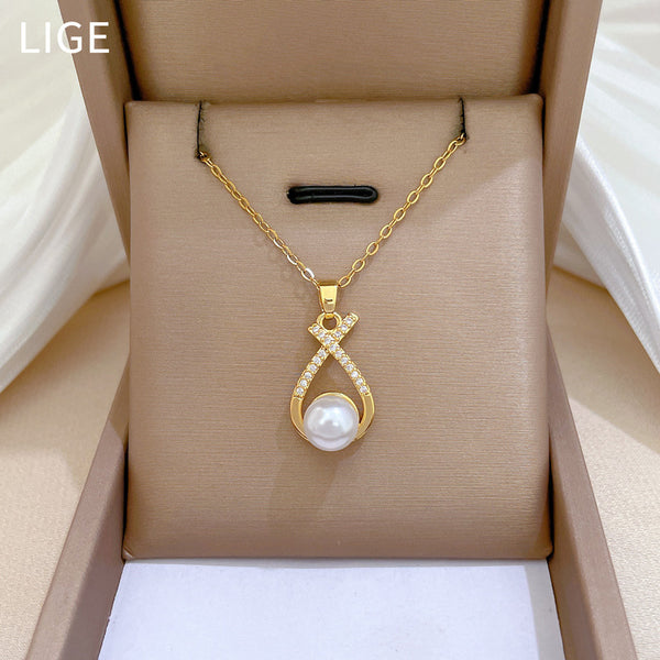 Gold Pearl Pendant Necklace for Women - Elegant Teardrop Design